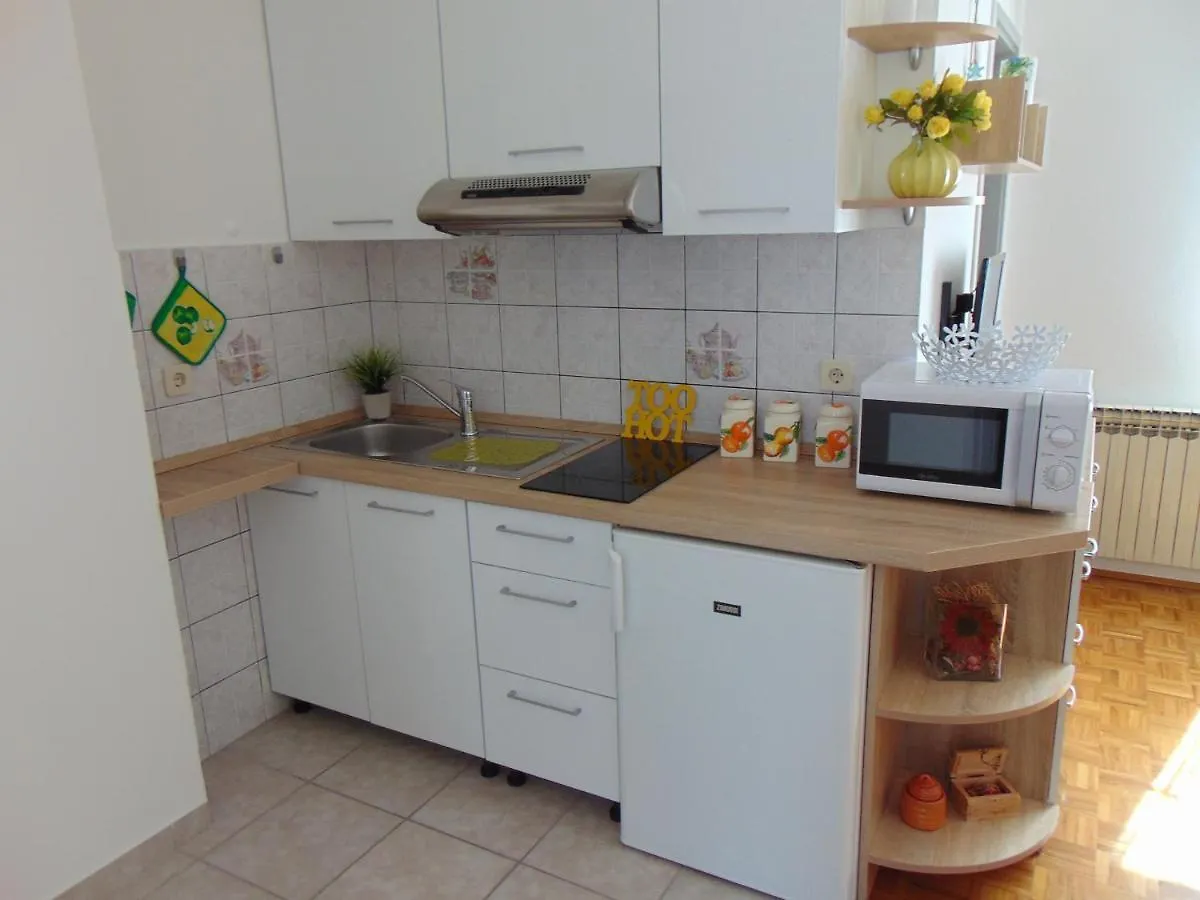 Apartments Marija Malinska