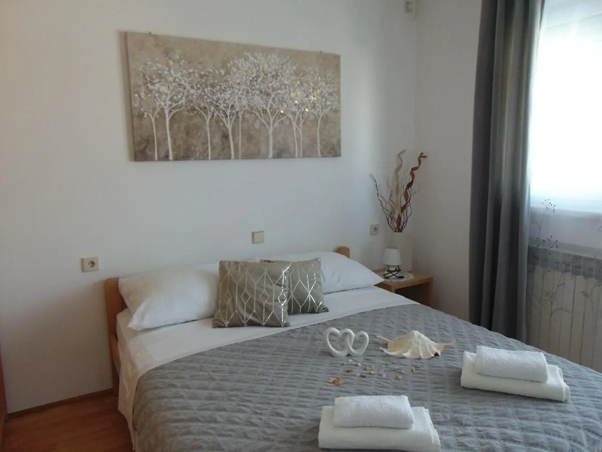 Apartments Marija Malinska